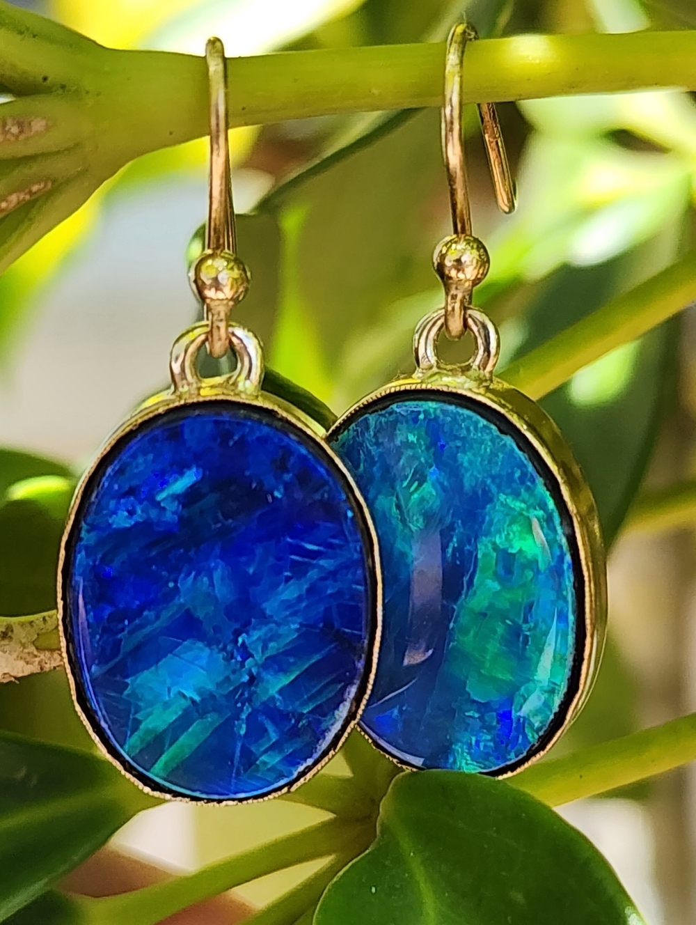 RARE 14k Gold Australian Opal Drop Earrings - Picture 3 of 7